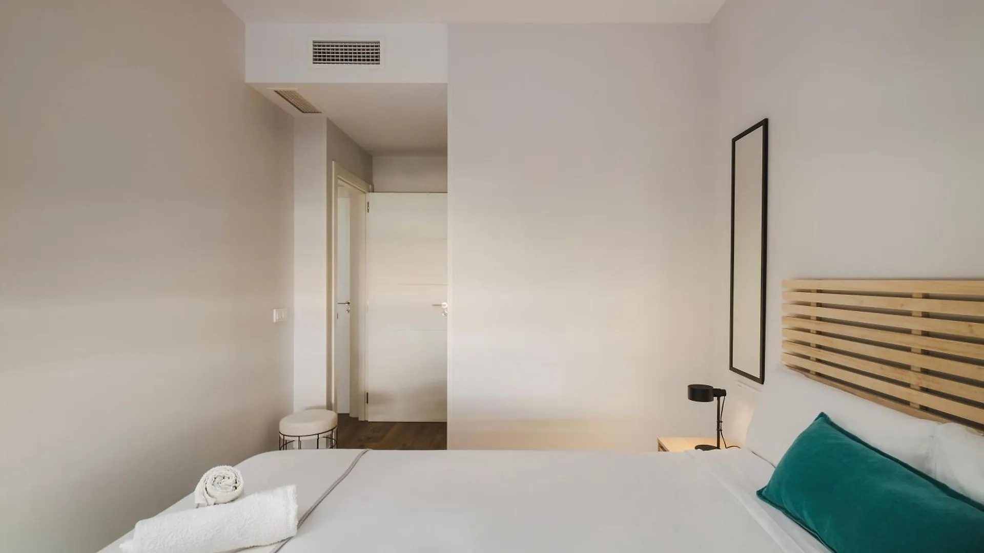 Apartamento De Lujo En La Malagueta Con Piscina Y Garaje マラガ スペイン