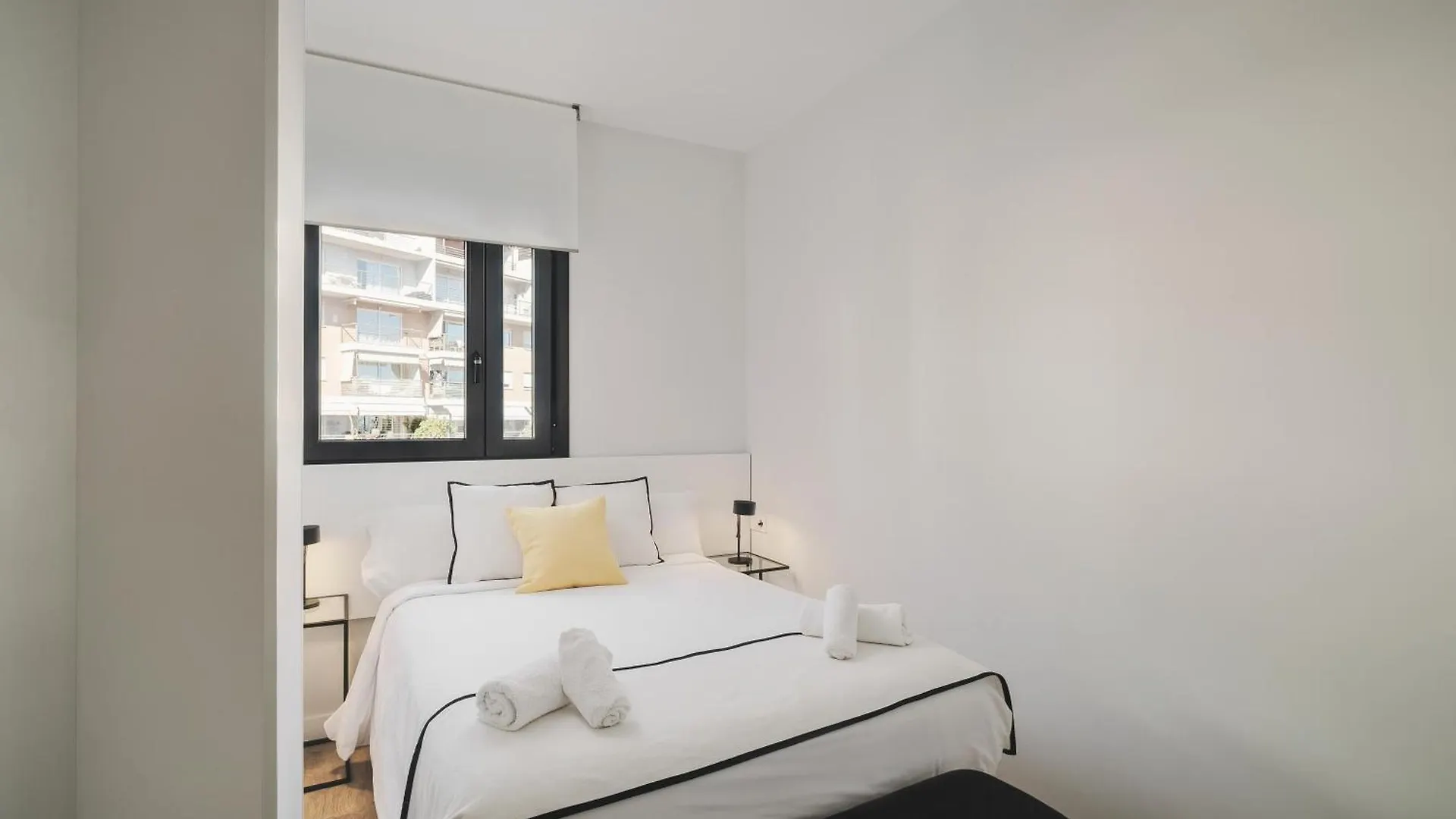 Apartamento De Lujo En La Malagueta Con Piscina Y Garaje マラガ アパート